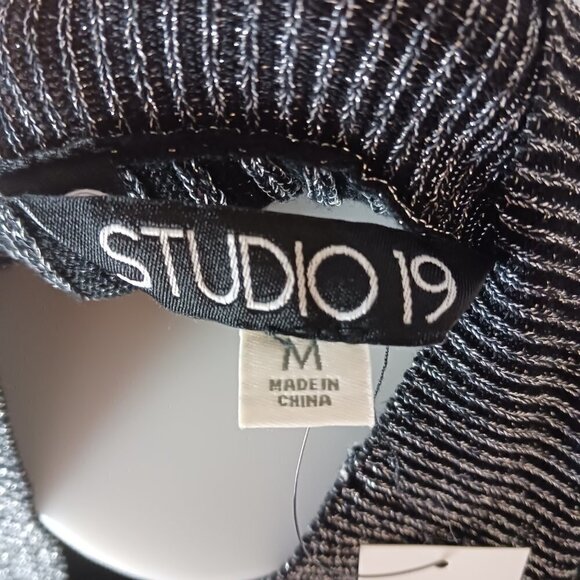 Francesca's Studio 19 Adele Sweater Dress - NWT's - Picture 3 of 9